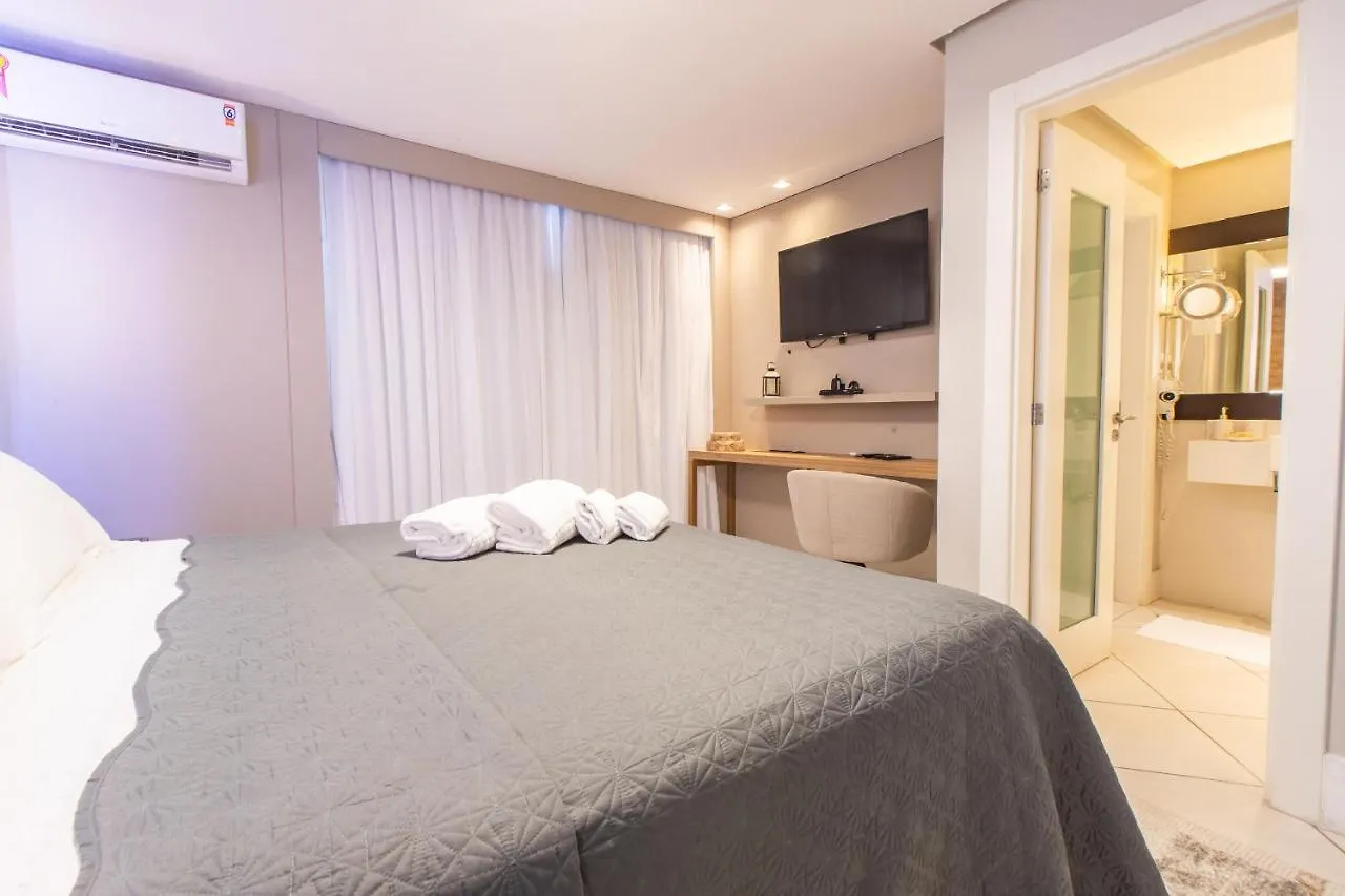 קריסיומה Delupo Hotel - Livin Studios ברזיל